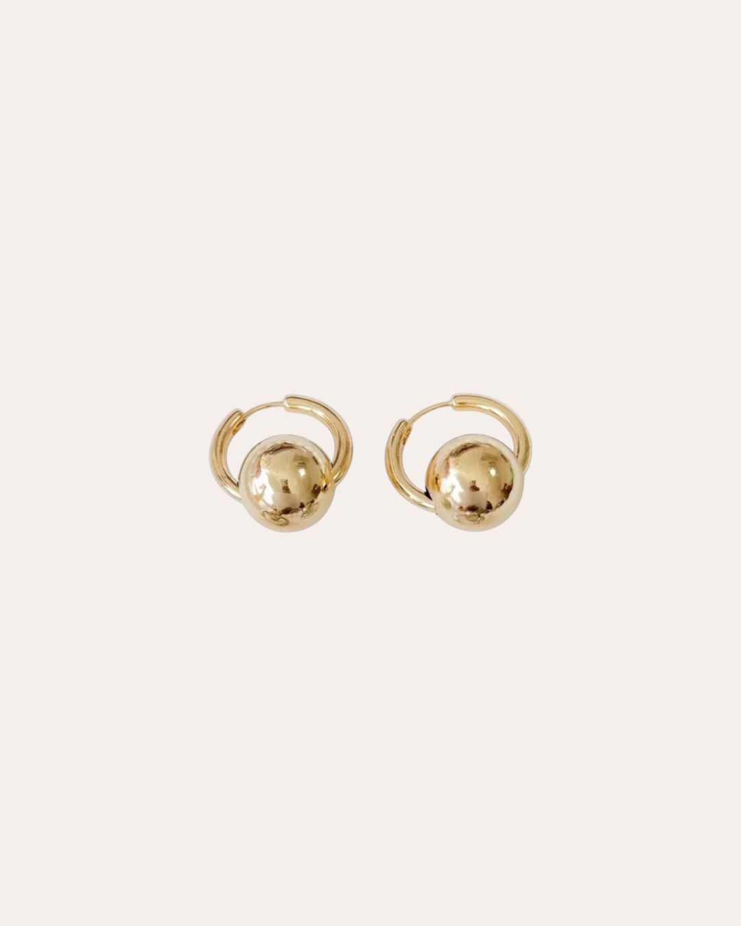 Noa hoops